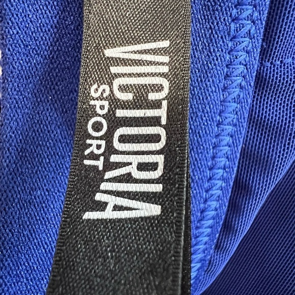 Victoria’s Secret VSX Crossback Sports Bra Size M - Picture 12 of 13
